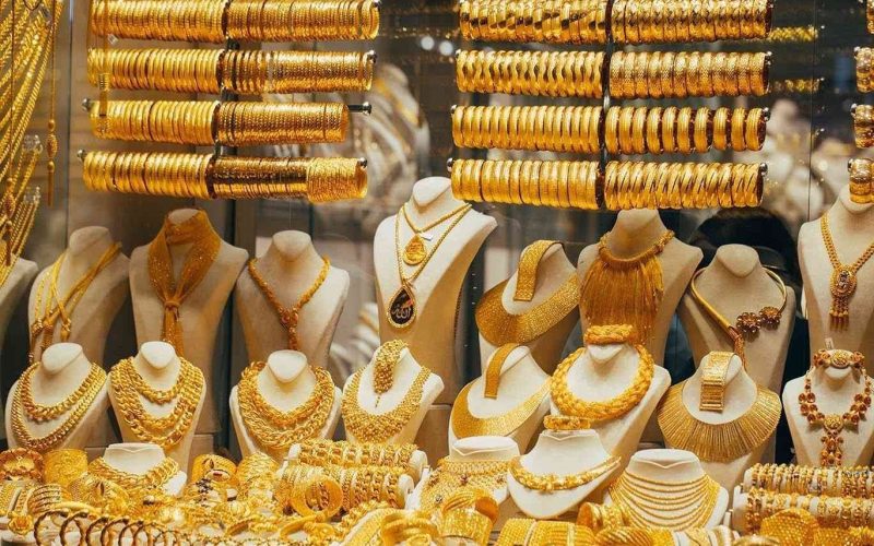 تراجع جديد| سعر جرام الذهب عيار 21 في السعودية يواصل هبوطه ويُسجل رقمًا جديدًا
