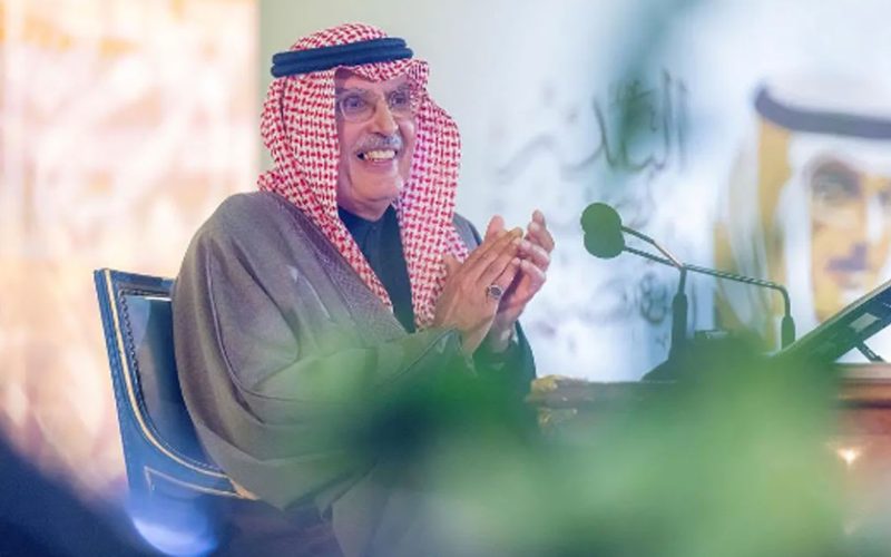 من هو الأمير الراحل الشاعر بدر بن عبد المحسن؟ وتركي آل الشيخ وعائض القرني ينعياه بكلمات مؤثرة
